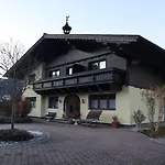 Apartment Landhaus-appartements Warraich