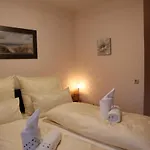 דירה Landhaus-appartements Warraich שלאדמינג