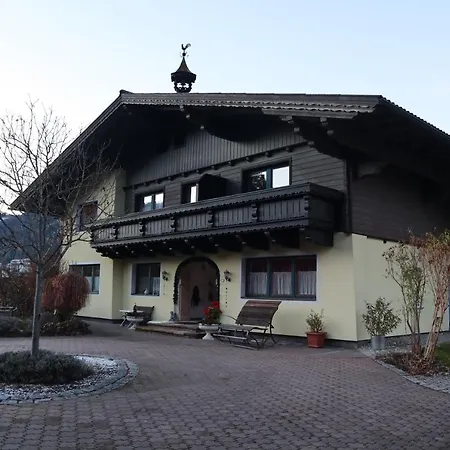 Daire Landhaus-appartements Warraich