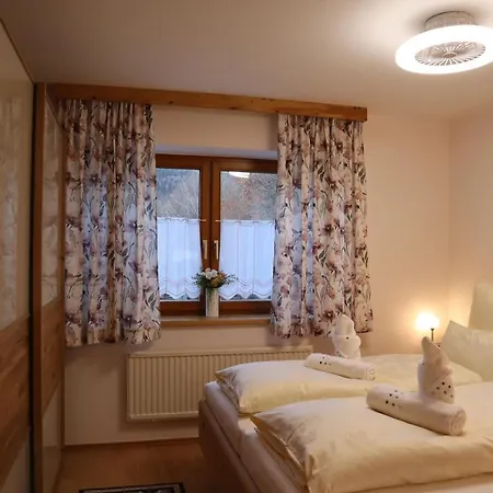 Landhaus-appartements Warraich * Schladming