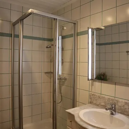 Landhaus-appartements Warraich *