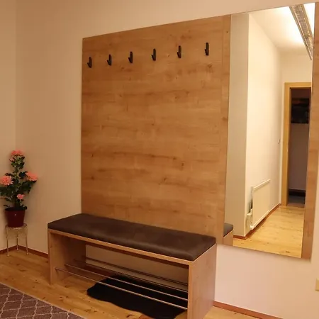 Διαμέρισμα Landhaus-appartements Warraich