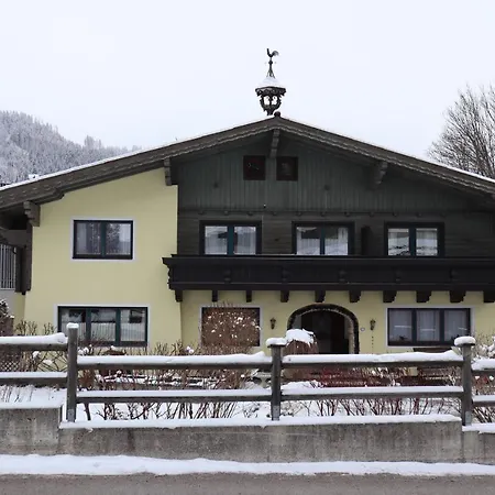 Apartment Landhaus-appartements Warraich *