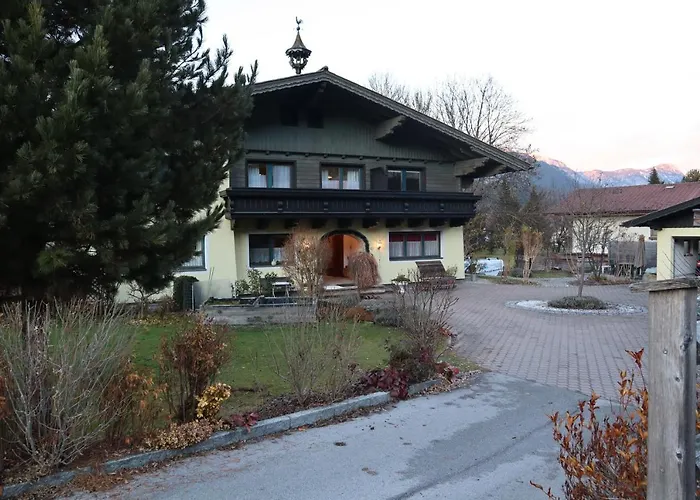 Landhaus-appartements Warraich Apartmán