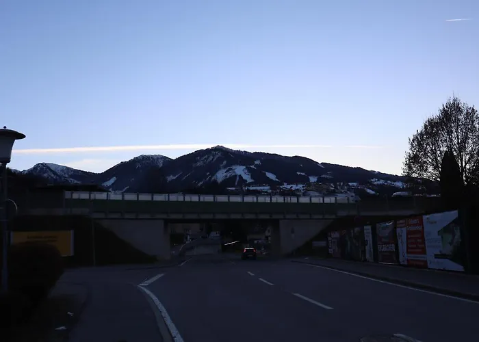 Landhaus-appartements Warraich Apartman