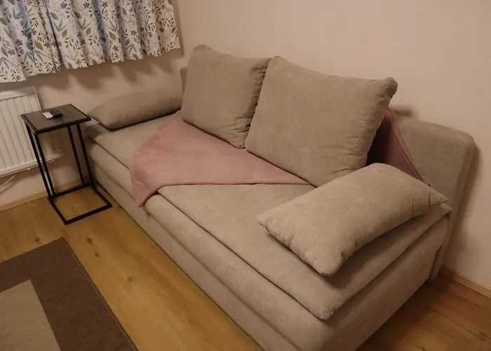 Landhaus-appartements Warraich Apartment